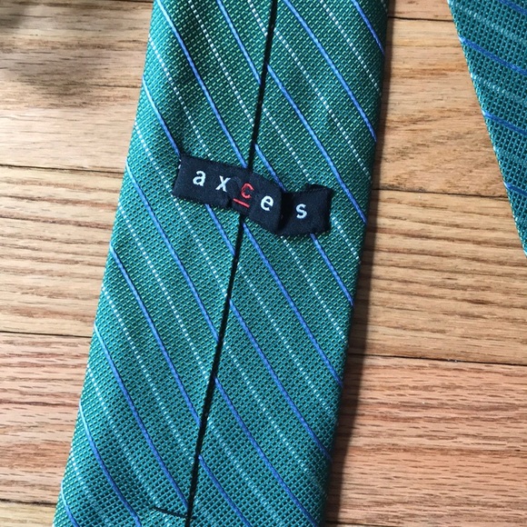 AXCESS Tie - Picture 3 of 3